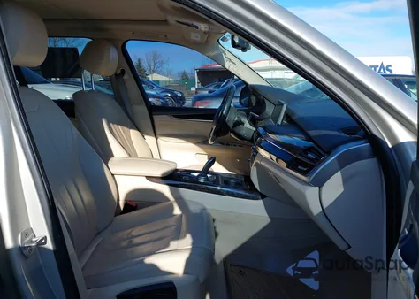 2015 BMW X5 xDrive35I из США, поврежденный, VIN 5UXKR0C57F0P06539